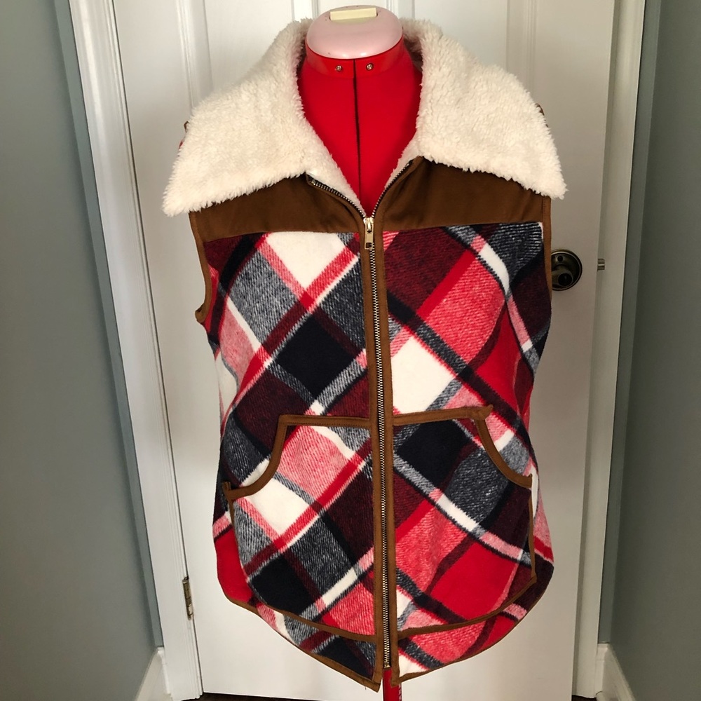 JUDITH MARCH PLAID TARTAN FLANNEL VEST w/ FAUX SUEDE & FAUX LAMBSWOOL SHEARLING